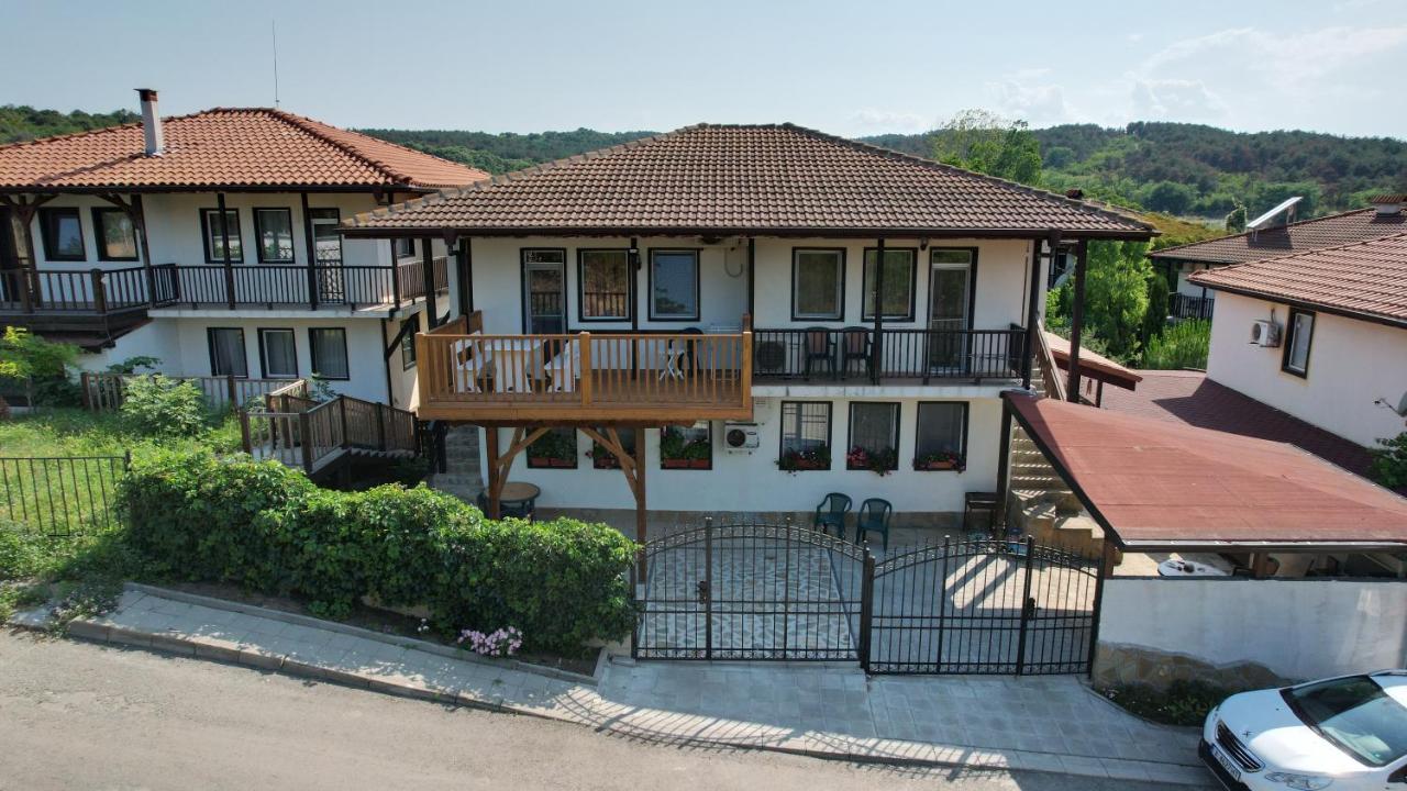 Apartment Nikol Sosopol Exterior foto